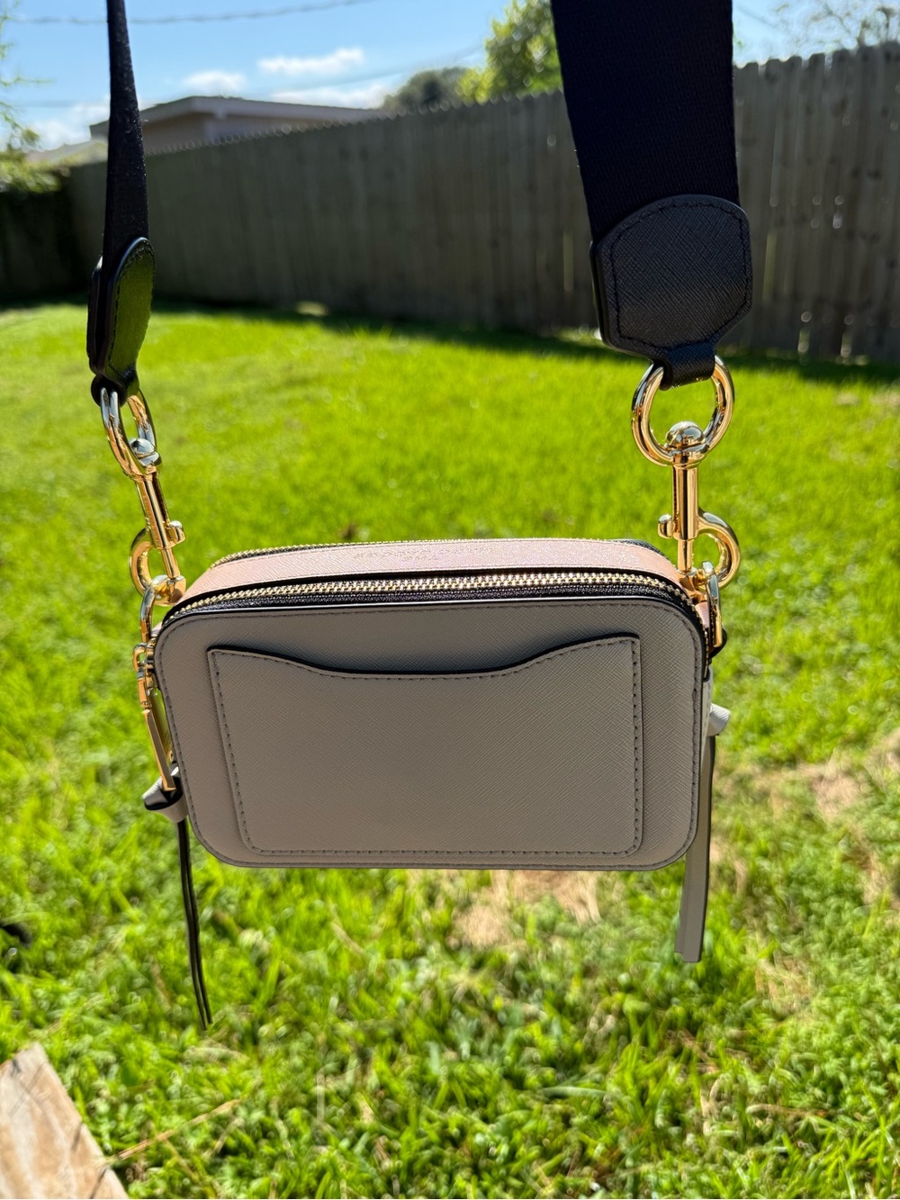 Marc Jacobs Cream Snapshot Camera Crossbody with Gold Hardware - Picture 2 of 4